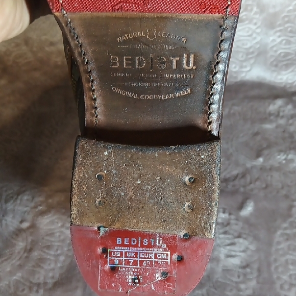 The Bed Stu Women's Becca Side Zip Distressed Boots - Picture 6 of 7